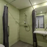 Premier Hotel
