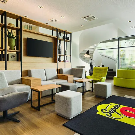 Hotel Super 8 By Wyndham