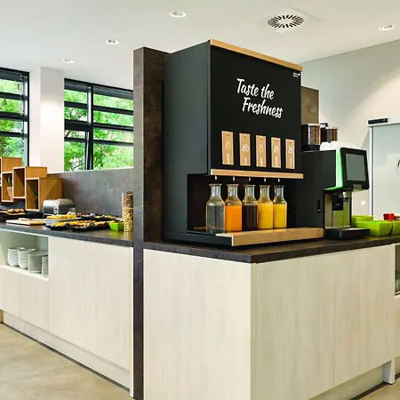 Super 8 By Wyndham ホテル 3*