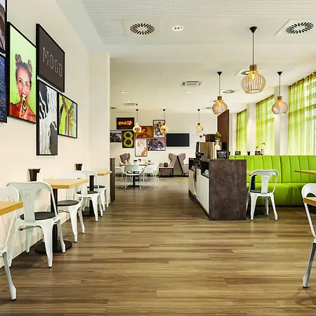 Hotel Super 8 By Wyndham Coblenza