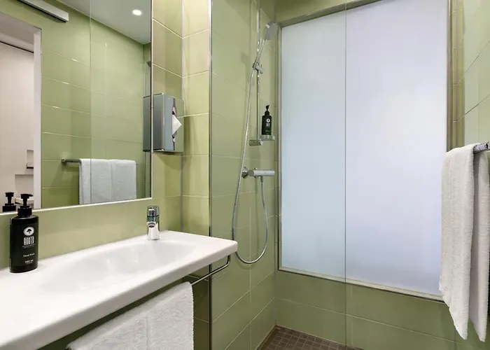 Super 8 By Wyndham 3*