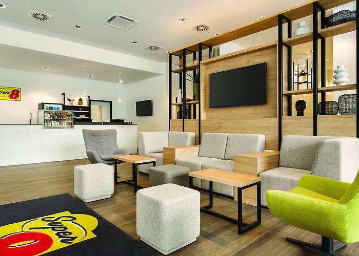 Super 8 By Wyndham Koblenz (Rhineland-Palatinate)