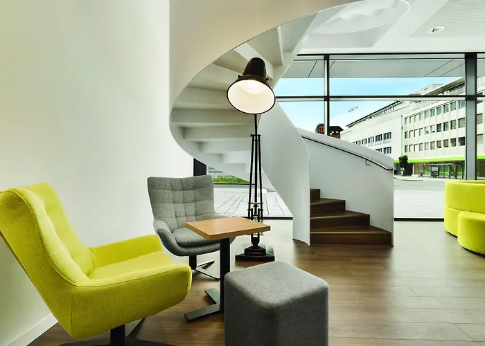 Super 8 By Wyndham Hotel