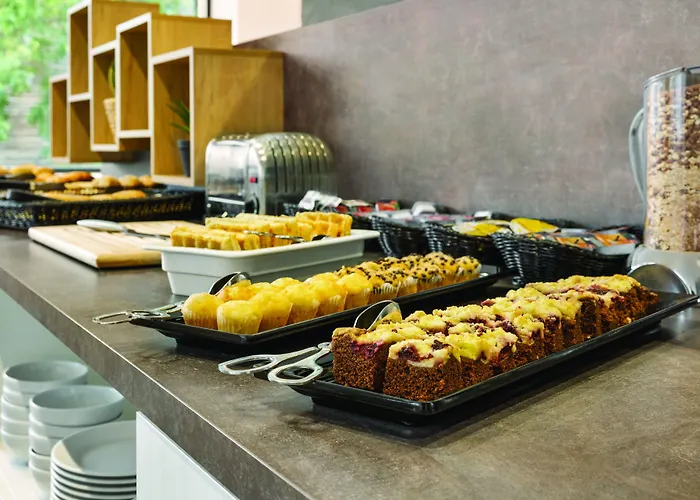 Super 8 By Wyndham Hotel Koblenz (Rhineland-Palatinate)