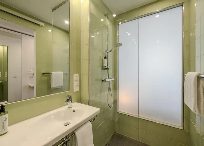 Premier Inn Koblenz City Hotel